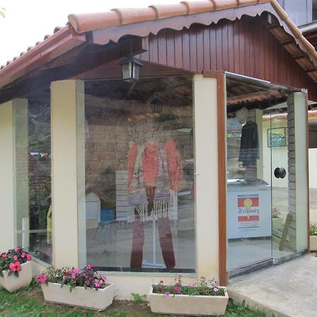 Hotel Fazenda Caledonia Inn Нова-Фрибургу Екстер'єр фото