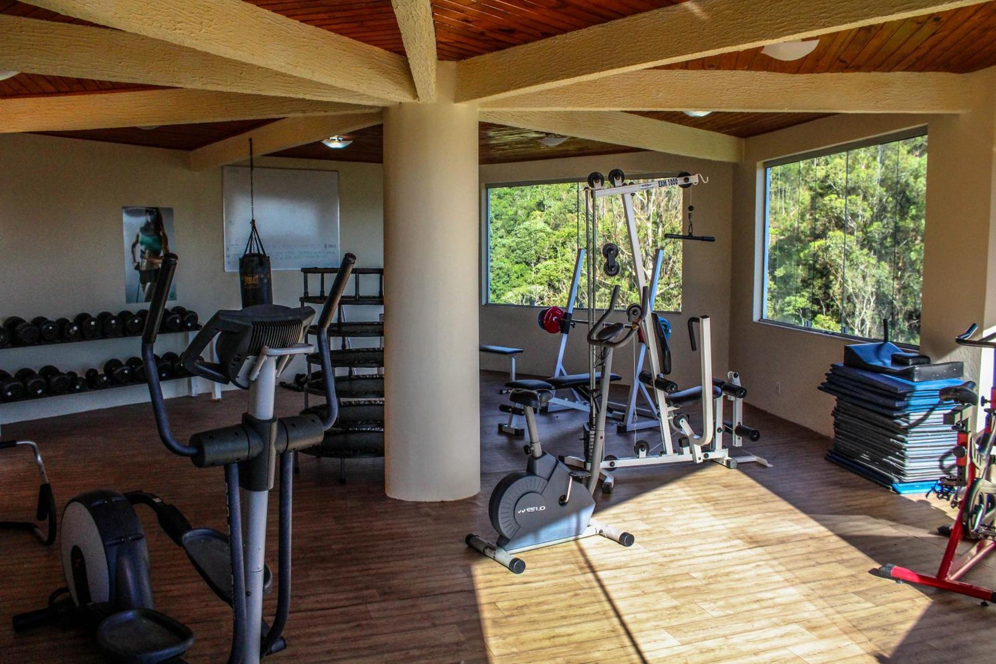 Hotel Fazenda Caledonia Inn Нова-Фрибургу Екстер'єр фото